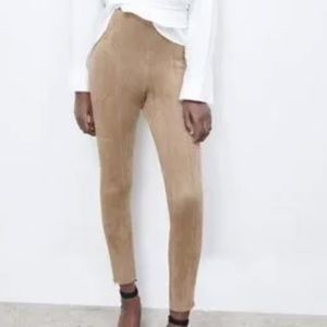 Pre-owned Zara faux suede leggings size Large. In excellent condition